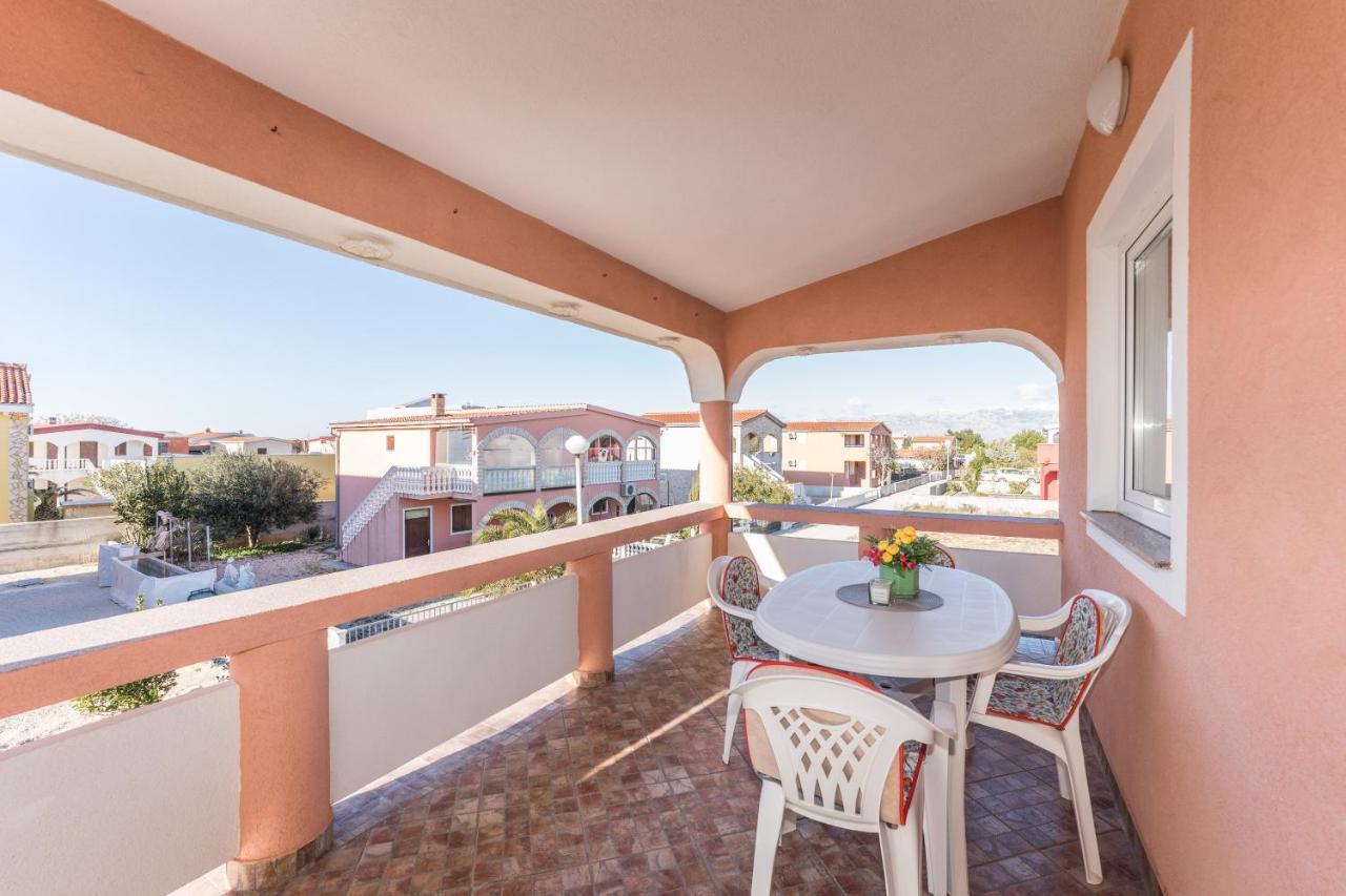 Apartmani Zarko Vir Esterno foto